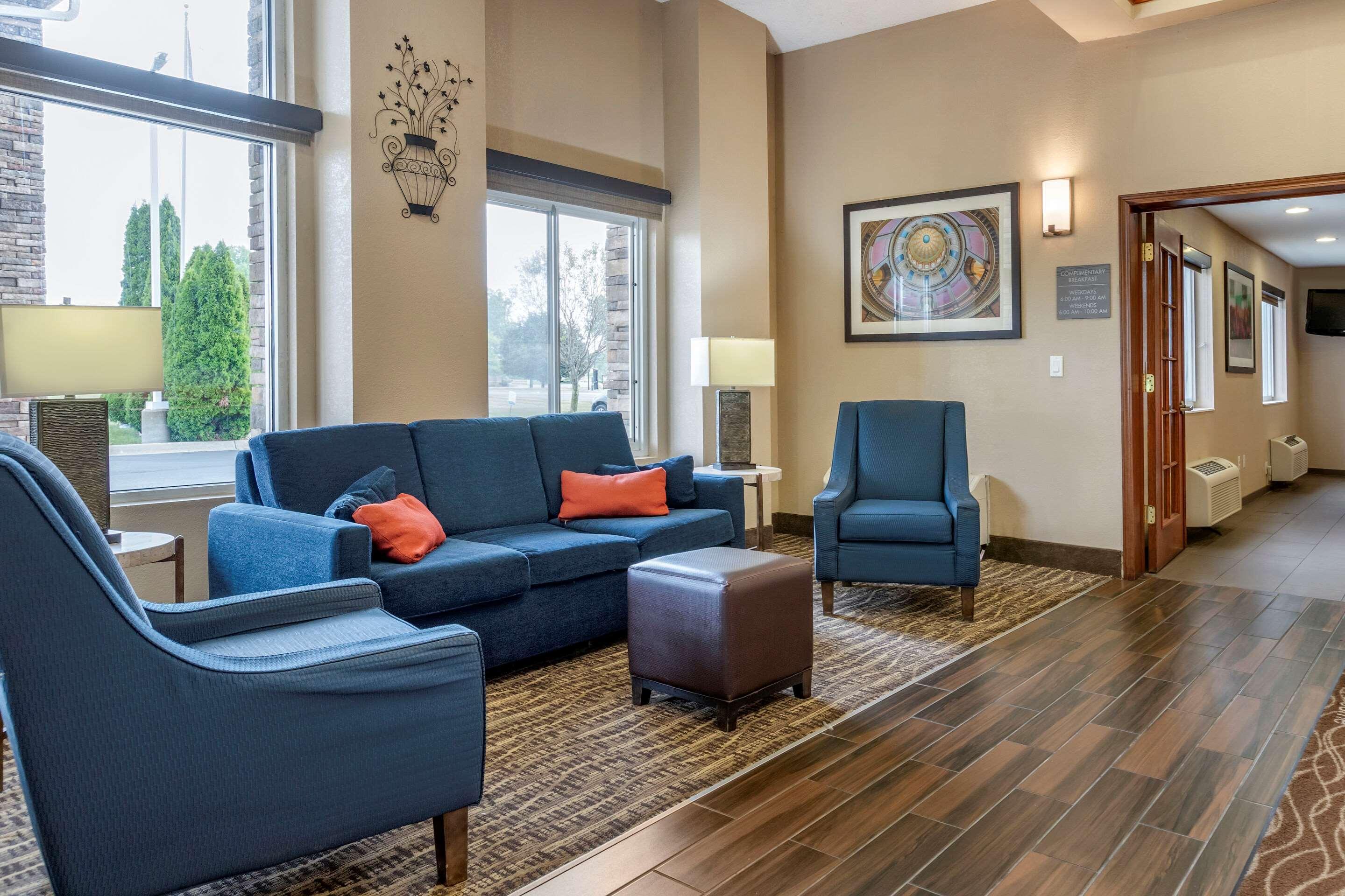 Comfort Inn & Suites Dimondale - Lansing Luaran gambar